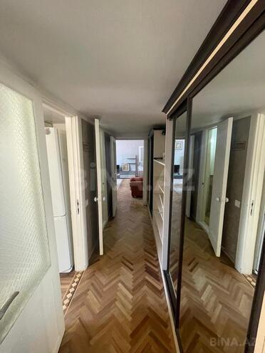 İcarəyə verilir 2 otaqlı köhnə tikili 65 m², Sahil m., photo 12 from 13