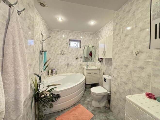 Сдаётся 2-комн. вторичка 70 м², м. Сахил, photo 13 from 18