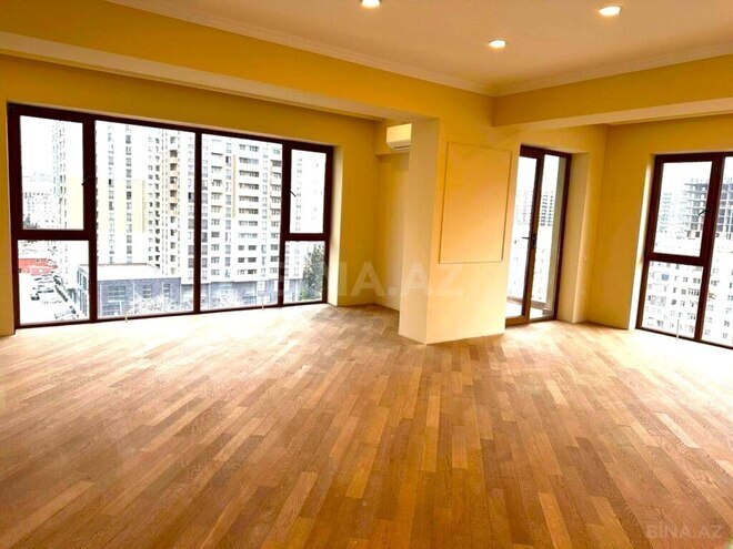 Продаётся 4-комн. новостройка 190 м², м. Шах Исмаил Хатаи, photo 1 from 14