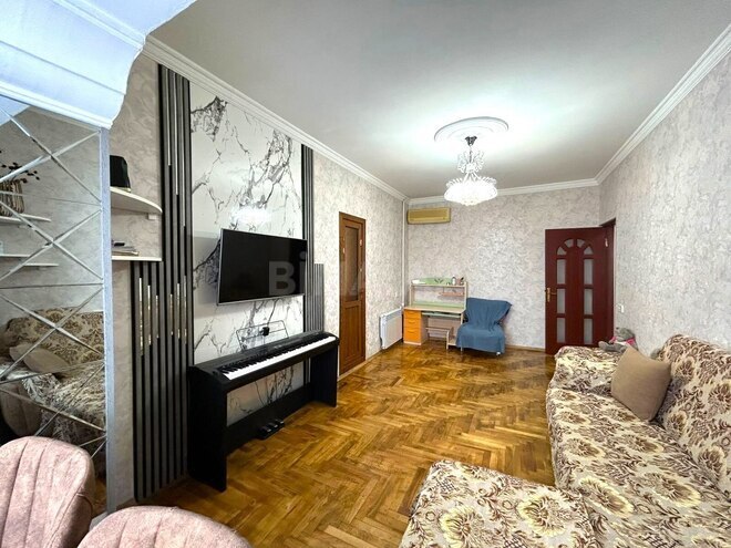 Satılır 2 otaqlı köhnə tikili 65 m², Nəriman Nərimanov m., photo 3 from 9