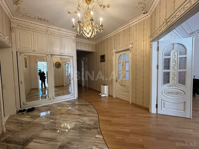 İcarəyə verilir 4 otaqlı yeni tikili 210 m², 28 May m., photo 20 from 22