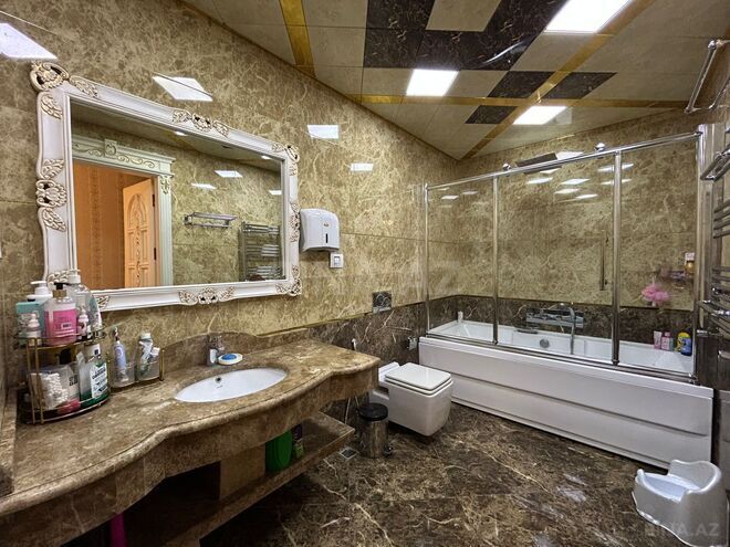 İcarəyə verilir 4 otaqlı yeni tikili 210 m², 28 May m., photo 17 from 22