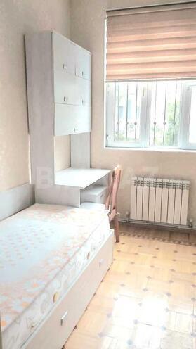 Сдаётся 3-комн. вторичка 55 м², Насиминский  р., photo 4 from 8