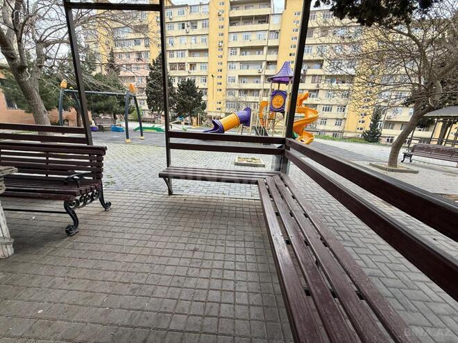 Satılır 2 otaqlı köhnə tikili 70 m², Qara Qarayev m., photo 9 from 20