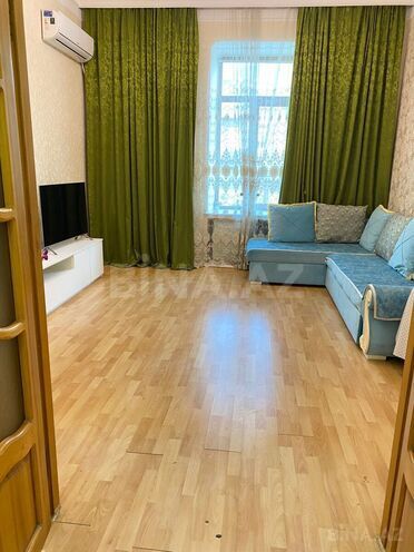 İcarəyə verilir 2 otaqlı köhnə tikili 60 m², Sahil m., photo 4 from 11