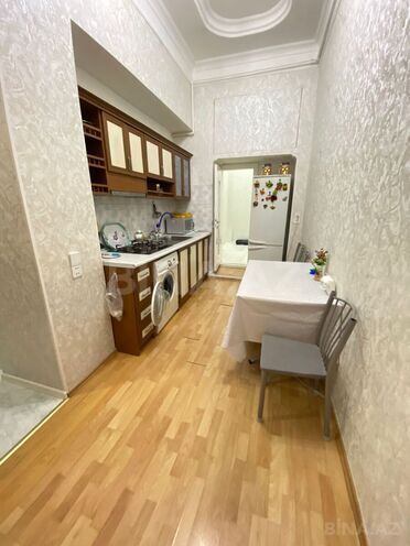 İcarəyə verilir 2 otaqlı köhnə tikili 60 m², Sahil m., photo 3 from 11