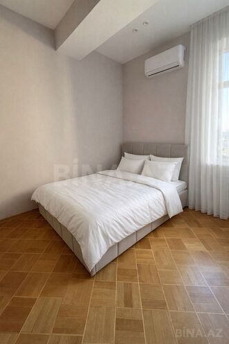 Продаётся 4-комн. новостройка 147 м², м. Элмляр Академиясы, photo 12 from 26