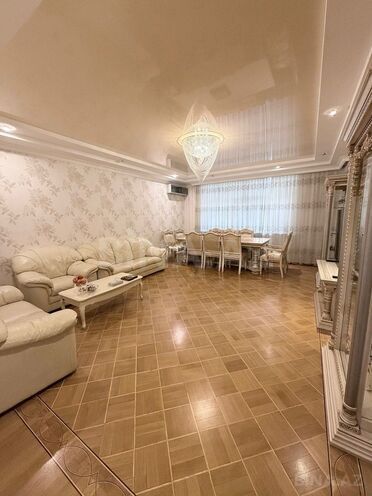Продаётся 4-комн. новостройка 147 м², м. Элмляр Академиясы, photo 3 from 26