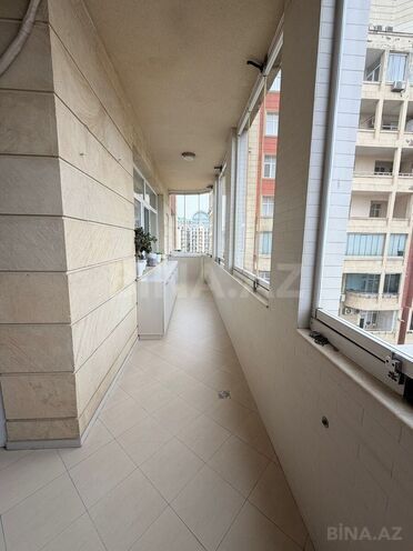 Продаётся 4-комн. новостройка 147 м², м. Элмляр Академиясы, photo 19 from 26