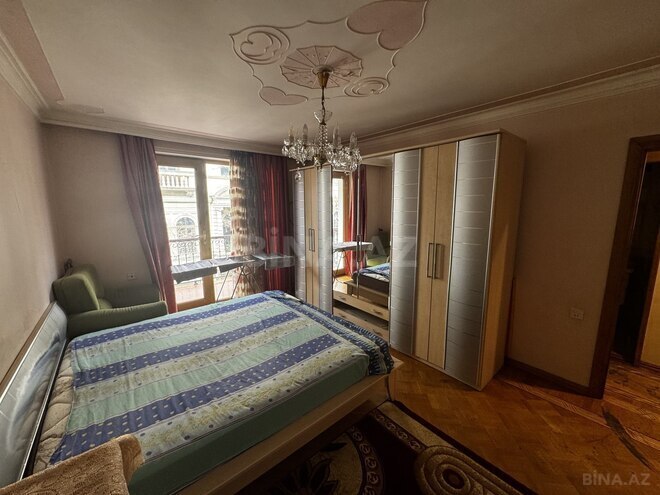 İcarəyə verilir 3 otaqlı köhnə tikili 65 m², Sahil m., photo 12 from 17