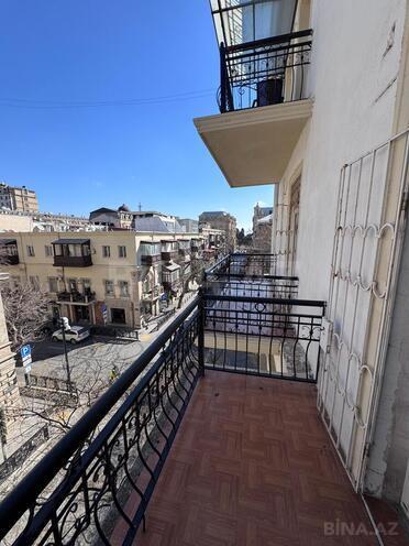 Satılır 3 otaqlı köhnə tikili 60 m², Sahil m., photo 14 from 20