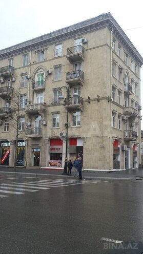 Сдаётся 2-комн. вторичка 50 м², м. Элмляр Академиясы, photo 3 from 10