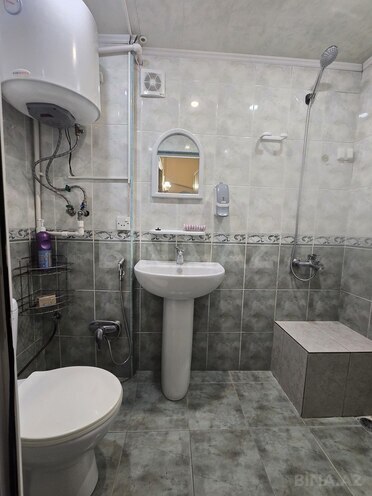 Сдаётся 2-комн. вторичка 50 м², м. Низами, photo 7 from 8