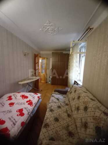 İcarəyə verilir 2 otaqlı köhnə tikili 56 m², Qara Qarayev m., photo 5 from 12