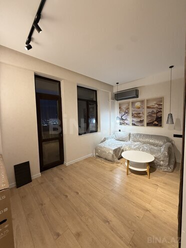 Сдаётся 2-комн. новостройка 50 м², м. Нефтчиляр, photo 3 from 12