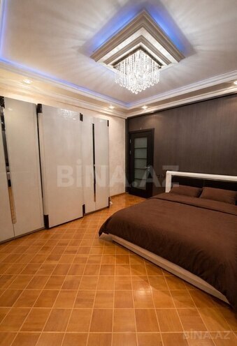 Продаётся 4-комн. новостройка 147 м², м. Элмляр Академиясы, photo 16 from 19