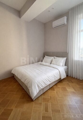 Продаётся 4-комн. новостройка 147 м², м. Элмляр Академиясы, photo 13 from 19