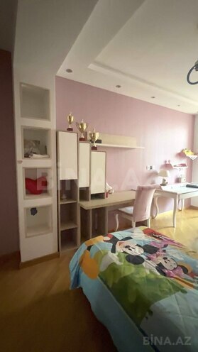 Продаётся 3-комн. новостройка 105 м², м. Кара Караев, photo 7 from 12