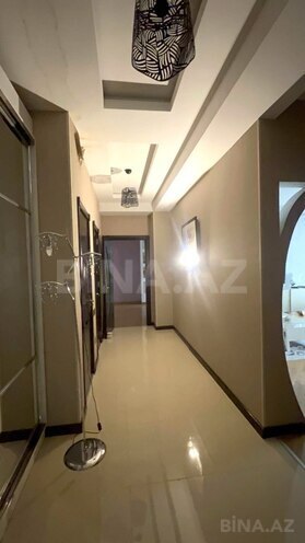 Продаётся 3-комн. новостройка 105 м², м. Кара Караев, photo 8 from 12