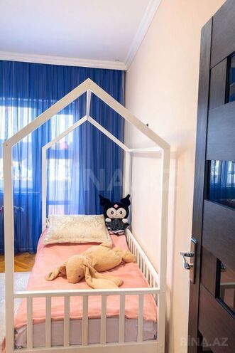 Продаётся 3-комн. вторичка 97 м², м. Нефтчиляр, photo 12 from 17