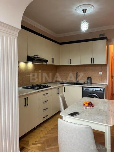 İcarəyə verilir 3 otaqlı köhnə tikili 80 m², Qara Qarayev m., photo 10 from 13