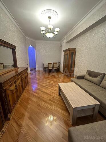 İcarəyə verilir 3 otaqlı yeni tikili 135 m², İnşaatçılar m., photo 3 from 17