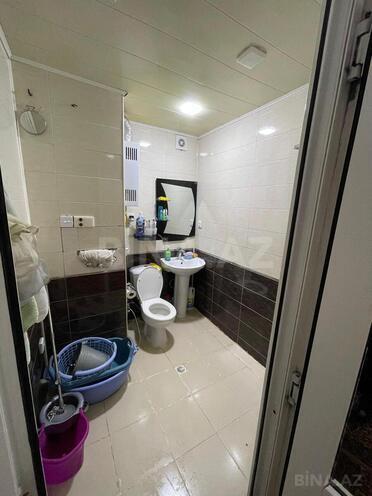 Продаётся 2-комн. вторичка 50 м², м. Иншаатчылар, photo 13 from 18