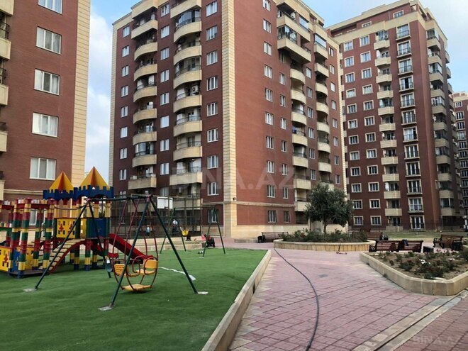 İcarəyə verilir 3 otaqlı yeni tikili 145 m², 28 May m., photo 1 from 15