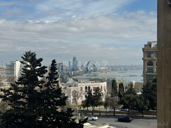 İcarəyə verilir 2 otaqlı köhnə tikili 60 m², İçəri Şəhər m., photo 13 from 14