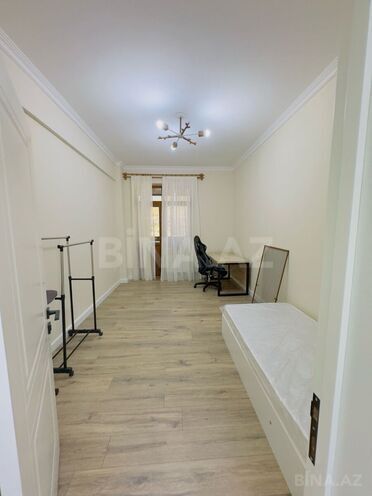 İcarəyə verilir 3 otaqlı yeni tikili 140 m², Bayıl q., photo 4 from 22