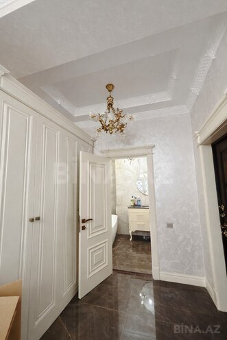 Сдаётся 3-комн. новостройка 124 м², м. Шах Исмаил Хатаи, photo 1 from 17