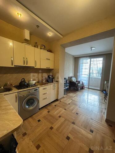 Сдаётся 3-комн. вторичка 80 м², м. Низами, photo 3 from 8