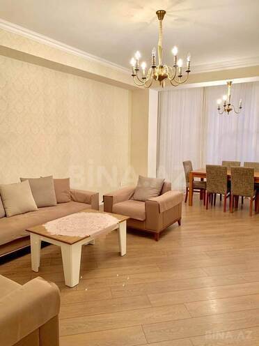 Продаётся 2-комн. новостройка 67 м², м. Иншаатчылар, photo 3 from 13