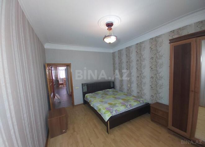 Satılır 3 otaqlı köhnə tikili 75 m², Qara Qarayev m., photo 7 from 16