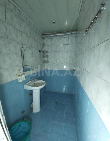 Satılır 3 otaqlı köhnə tikili 75 m², Qara Qarayev m., photo 12 from 16