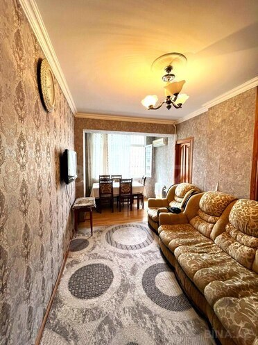 Продаётся 4-комн. вторичка 110 м², Ясамальский р., photo 13 from 26