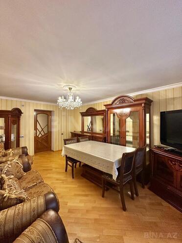 Продаётся 3-комн. вторичка 70 м², м. Иншаатчылар, photo 5 from 22