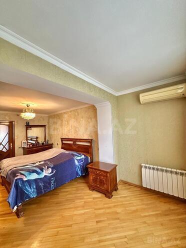 Продаётся 3-комн. вторичка 70 м², м. Иншаатчылар, photo 14 from 22