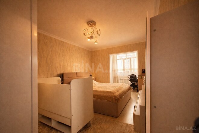 Продаётся 3-комн. вторичка 85 м², м. Халглар Достлугу, photo 7 from 8