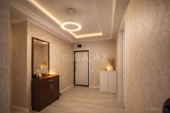 Продаётся 3-комн. вторичка 85 м², м. Халглар Достлугу, photo 1 from 8