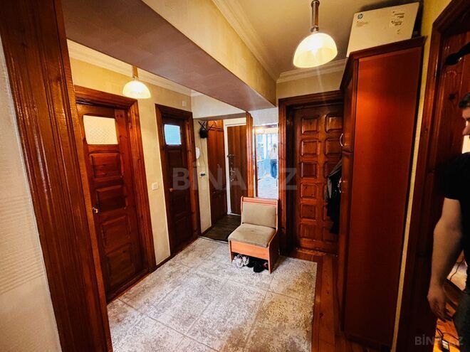 Продаётся 3-комн. вторичка 65 м², м. Иншаатчылар, photo 10 from 18