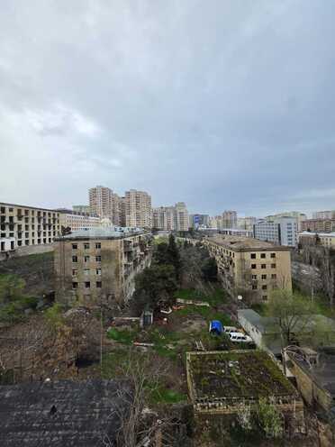 Продаётся 3-комн. вторичка 80 м², м. Элмляр Академиясы, photo 21 from 22