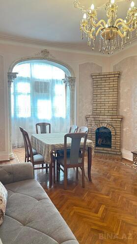 Продаётся 3-комн. вторичка 110 м², м. Нариман Нариманов, photo 3 from 15