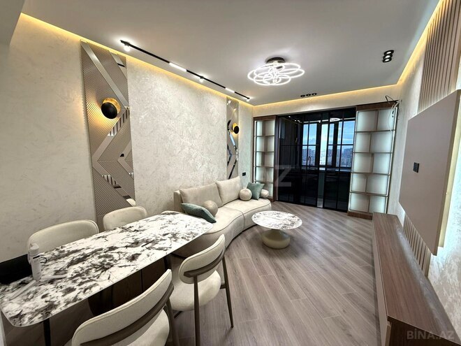 Продаётся 2-комн. новостройка 67 м², м. Халглар Достлугу, photo 1 from 14