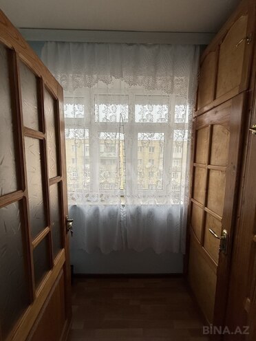 Satılır 4 otaqlı köhnə tikili 85 m², Əmircan q., photo 14 from 16