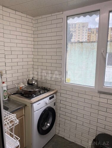 Продаётся 2-комн. вторичка 35 м², м. Кара Караев, photo 13 from 14