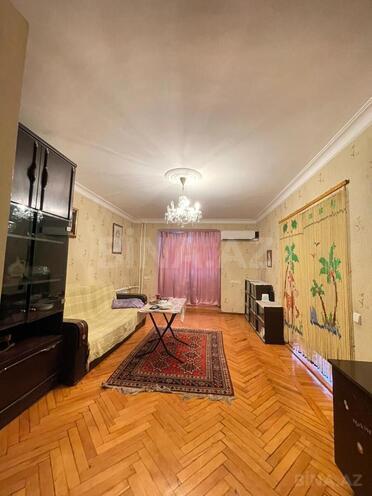Satılır 3 otaqlı köhnə tikili 75 m², Elmlər Akademiyası m., photo 5 from 24