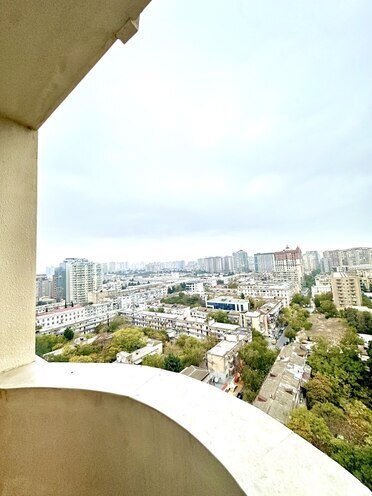 Сдаётся 3-комн. новостройка 120 м², м. 28 мая, photo 16 from 18