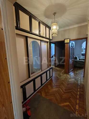 Satılır 4 otaqlı köhnə tikili 130 m², Azadlıq Prospekti m., photo 12 from 19