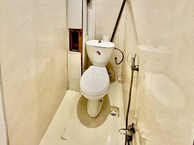 Продаётся 3-комн. вторичка 90 м², м. Кара Караев, photo 19 from 24